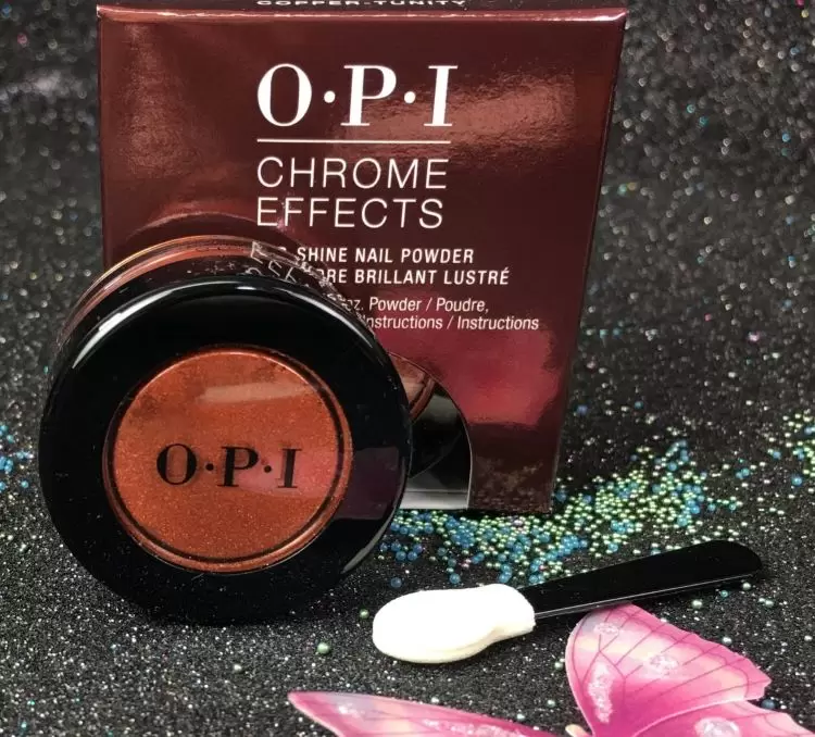 FROM CLASSIC TO EDGY: ELEVATE YOUR NAIL DESIGNS WITH OPI CHROME EFFECTS