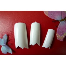 W - WHITE NAIL TIPS 500 PCS