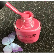 CND VINYLUX IRREVERENT ROSE #207 WEEKLY POLISH