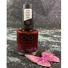 CND VINYLUX REBELLIOUS RUBY #330 WEEKLY POLISH