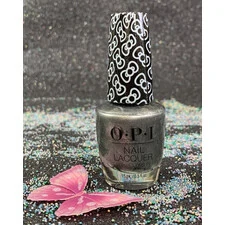 OPI ISN’T SHE ICONIC! HRL11 NAIL LACQUER HELLO KITTY 2019 HOLIDAY COLLECTION