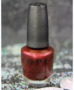 OPI DRESSED TO THE WINES NAIL LACQUER #HRM04