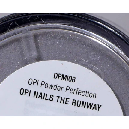 OPI NAILS THE RUNWAY #DPMI08 DIPPING POWDER