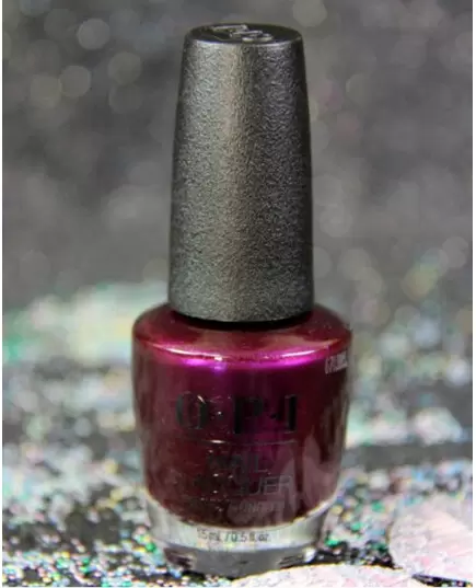 OPI LET'S TAKE AN ELFIE NAIL LACQUER #HRM09