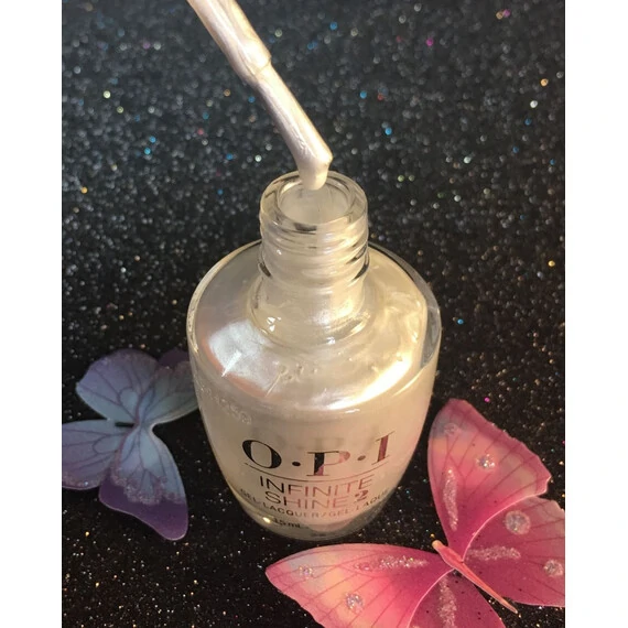OPI INFINITE SHINE GIRLS LOVE PEARLS HRH45 GEL-LACQUER 15ML / 0.5 FL OZ