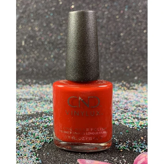 CND VINYLUX LIBERTE #303 WEEKLY POLISH