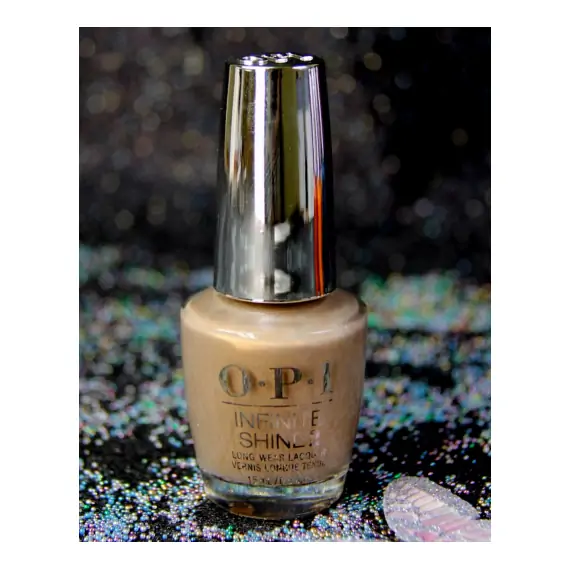OPI INFINITE SHINE - FALL-ING FOR MILAN ISLMI01